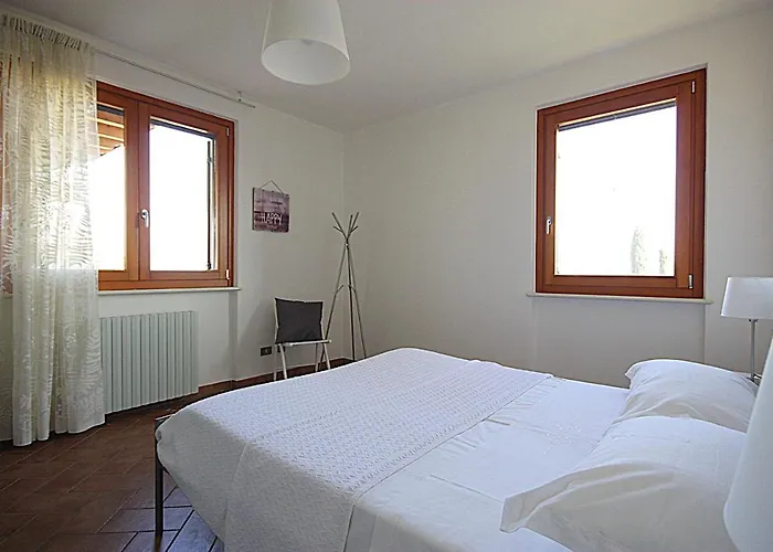 Semesterbostad La Degli Ulivi *